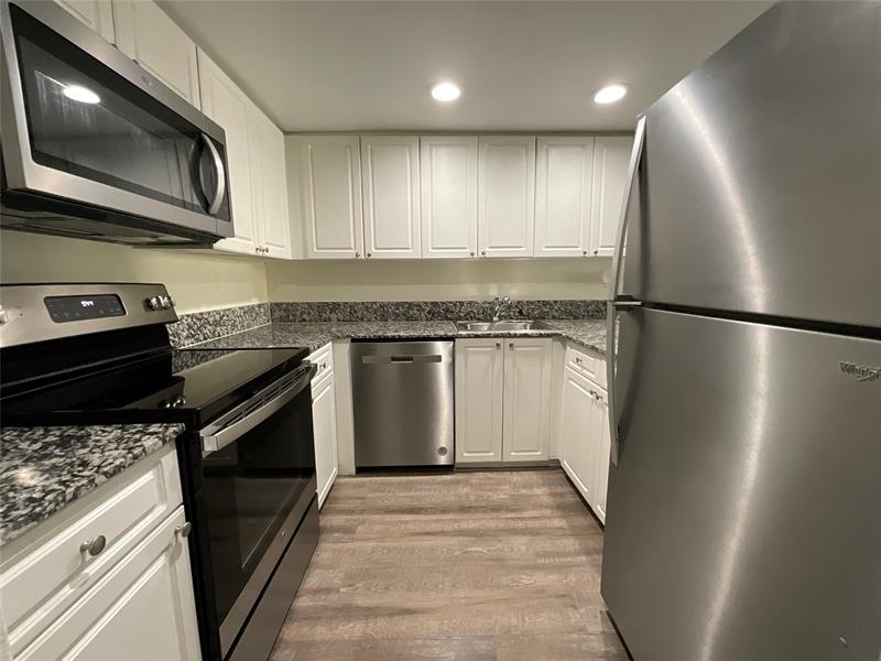 Details for 19455 10 Ave  2-201, North Miami Beach, FL 33179