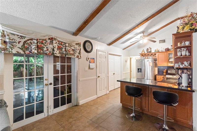 Image 8 of 30 For 7527 7th Court