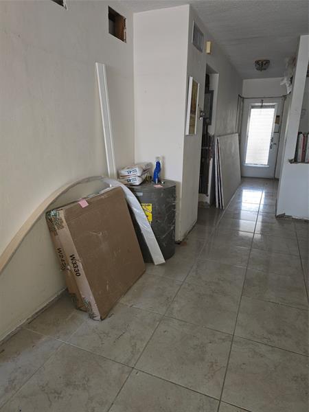 Image 20 of 26 For 455 Paradise Isle Blvd  305