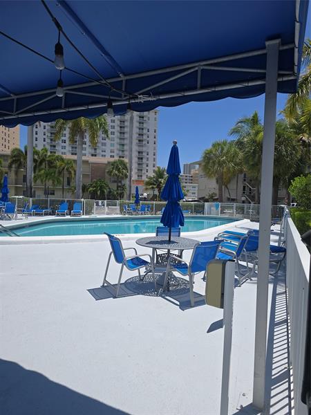 Image 26 of 26 For 455 Paradise Isle Blvd  305