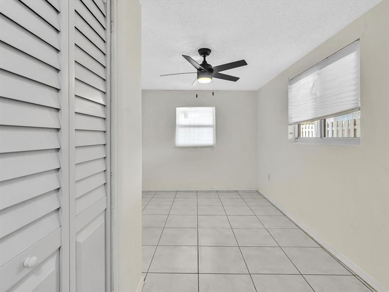 Image 36 of 62 For 6661 Meade St