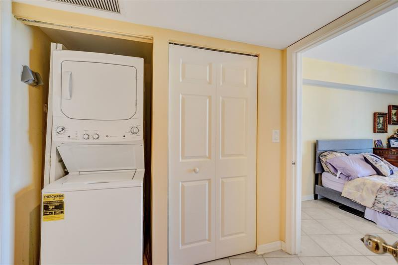 Image 48 of 96 For 3530 Mystic Pointe Dr  2308