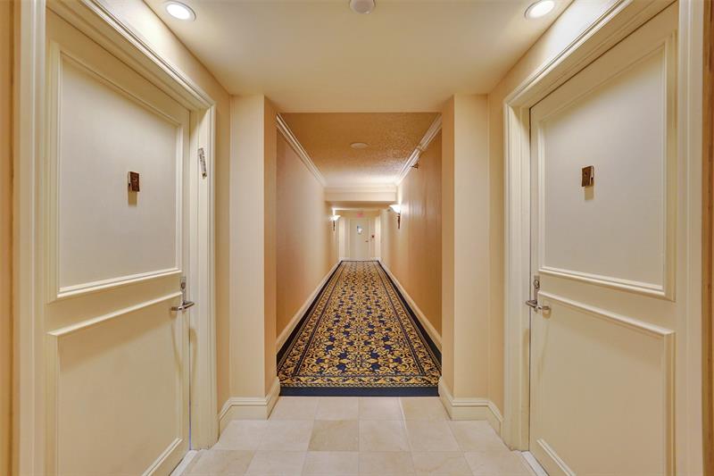 Image 52 of 96 For 3530 Mystic Pointe Dr  2308