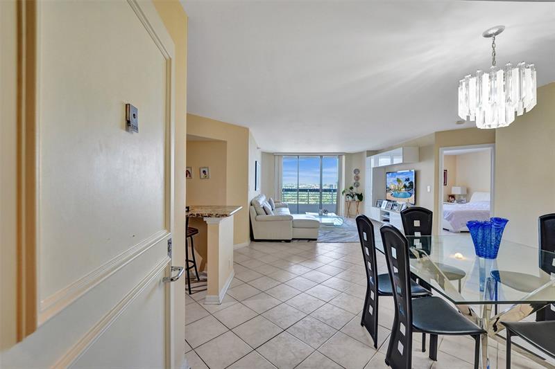 Image 54 of 96 For 3530 Mystic Pointe Dr  2308