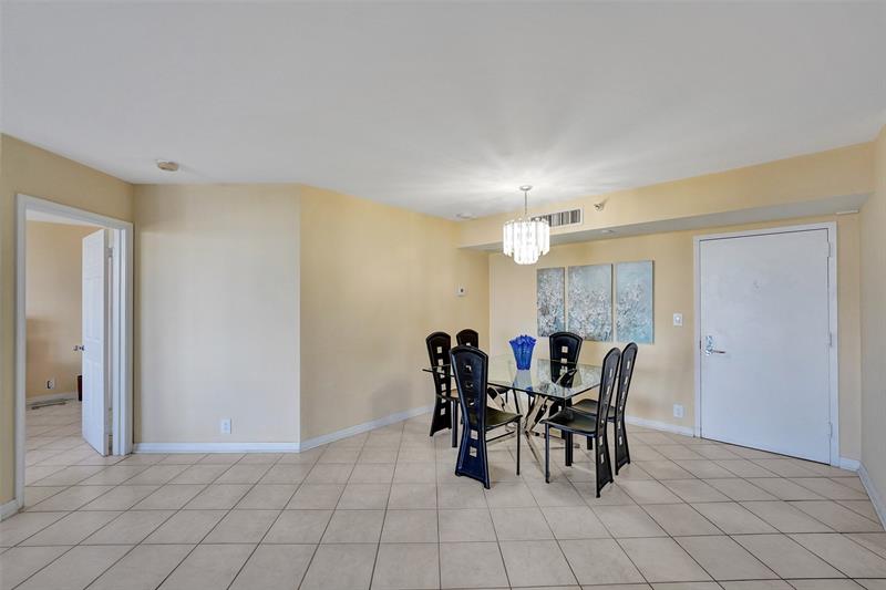 Image 56 of 96 For 3530 Mystic Pointe Dr  2308