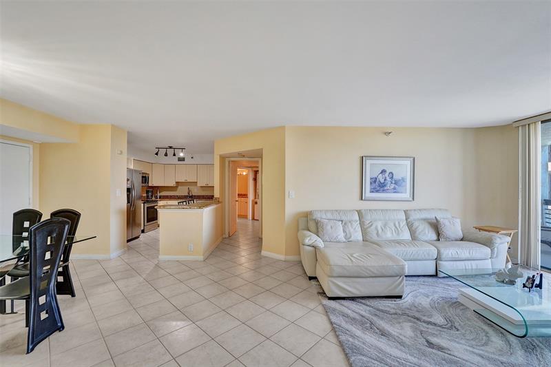 Image 60 of 96 For 3530 Mystic Pointe Dr  2308