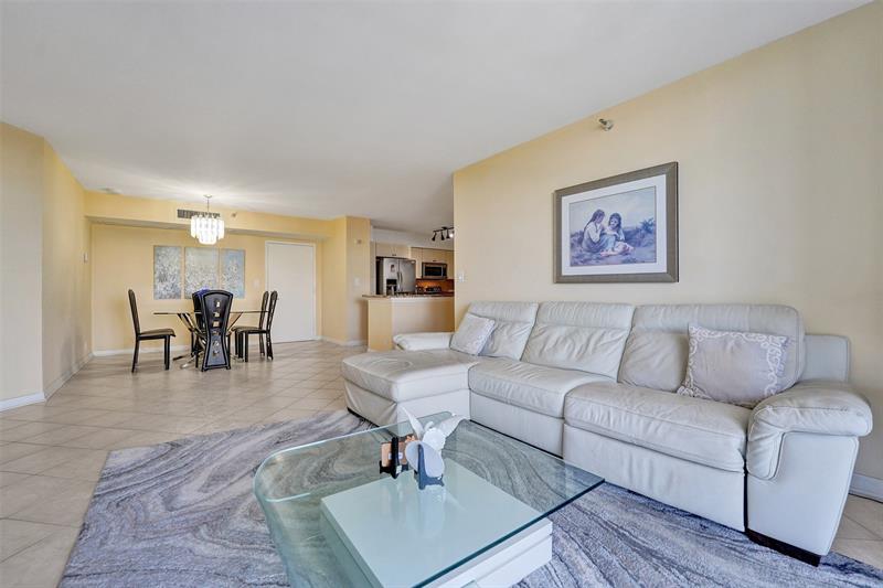 Image 73 of 96 For 3530 Mystic Pointe Dr  2308