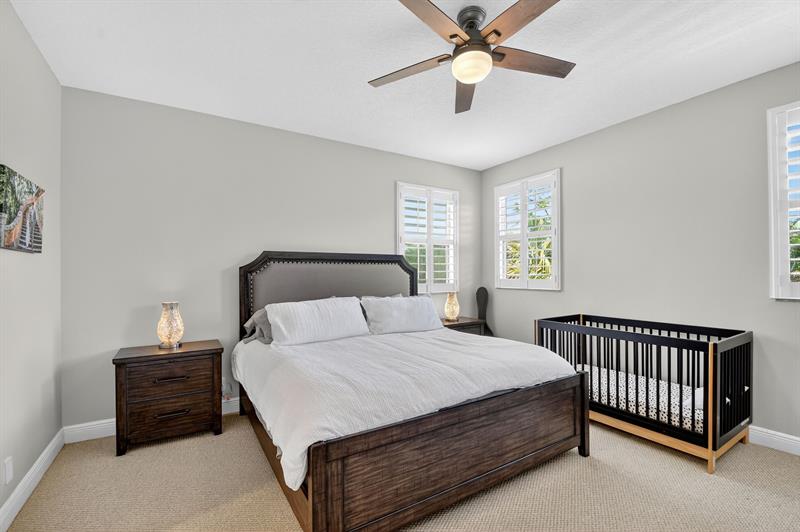 Image 49 of 70 For 9141 Pineville Dr