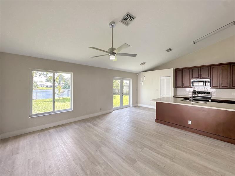 Image 16 of 37 For 7360 54th St