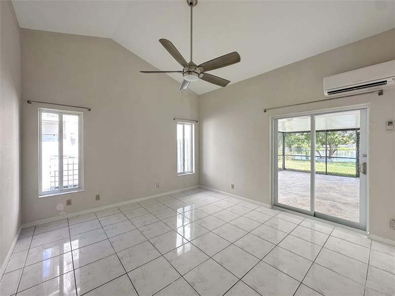 Image 21 of 37 For 7360 54th St