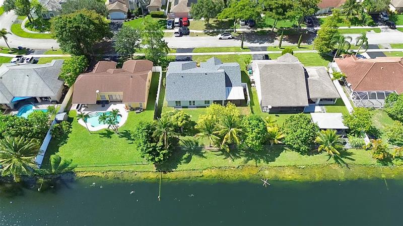 Image 36 of 37 For 7360 54th St