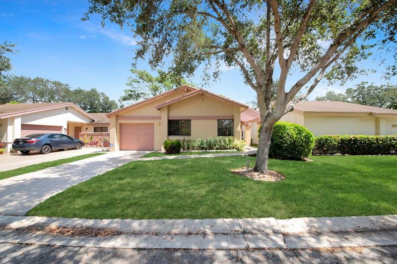 Details for 4425 Cordia Cir, Coconut Creek, FL 33066
