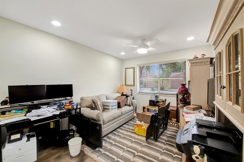 Image 15 of 20 For 4425 Cordia Cir