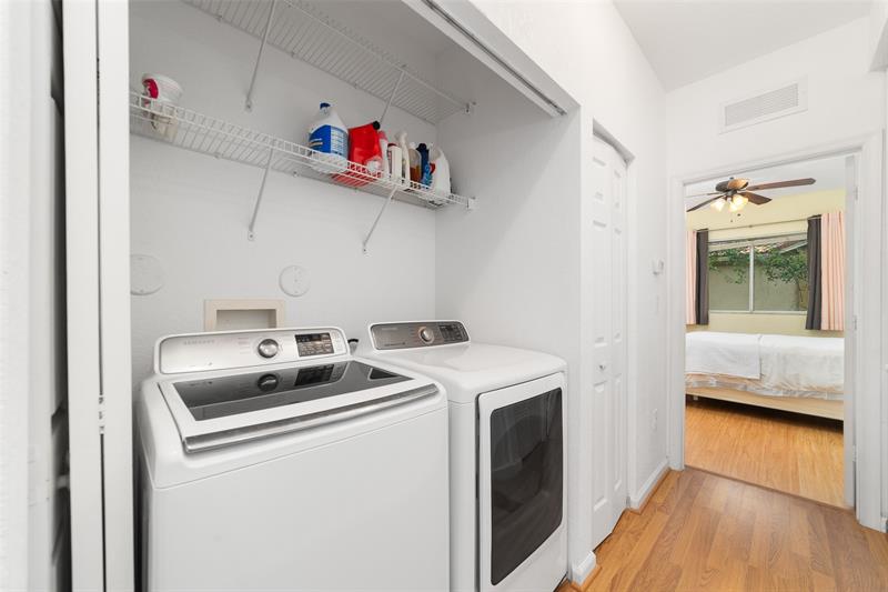 Image 15 of 25 For 8888 Isles Cr