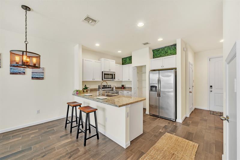 Image 15 of 53 For 374 1st Dr  374