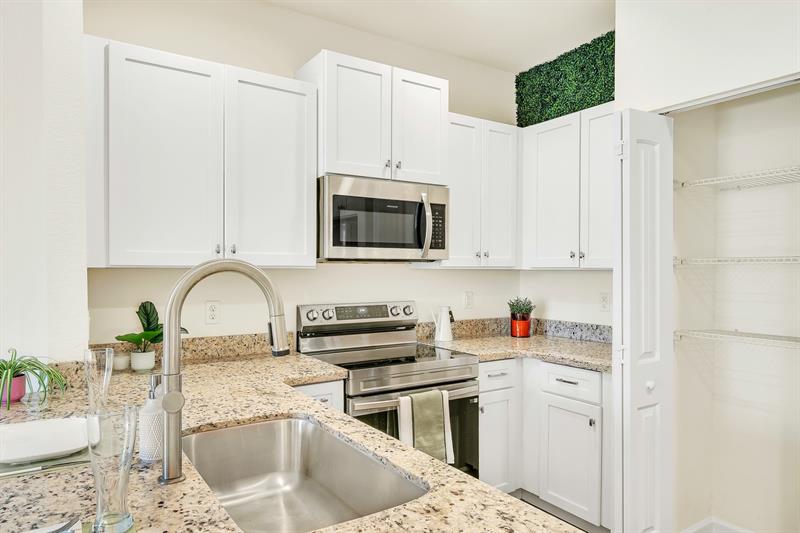 Image 16 of 53 For 374 1st Dr  374