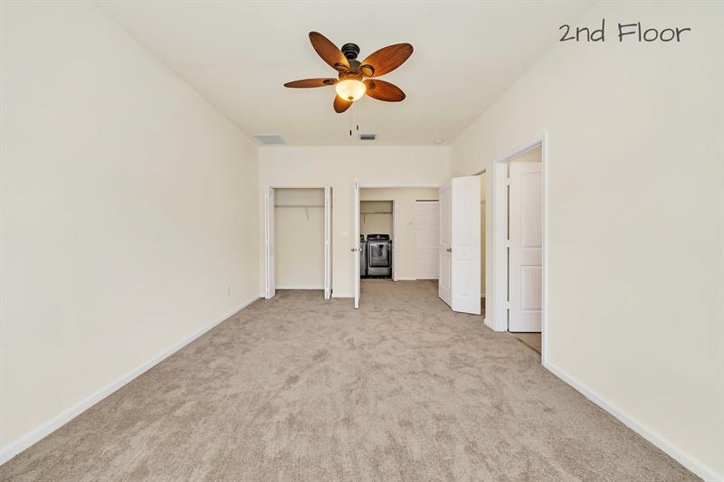 Image 27 of 53 For 374 1st Dr  374