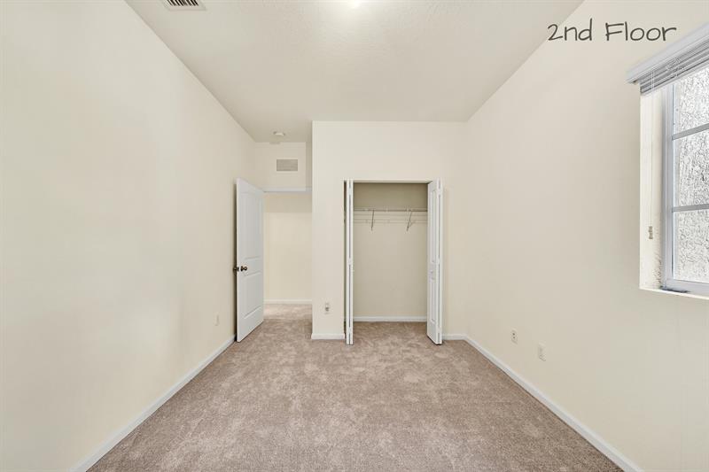 Image 39 of 53 For 374 1st Dr  374