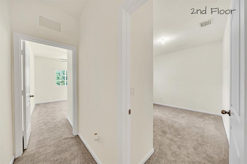 Image 40 of 53 For 374 1st Dr  374
