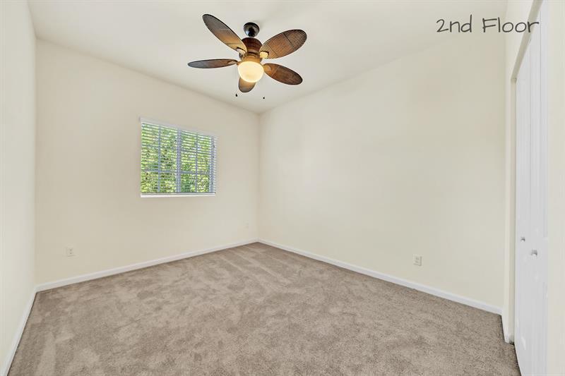 Image 41 of 53 For 374 1st Dr  374