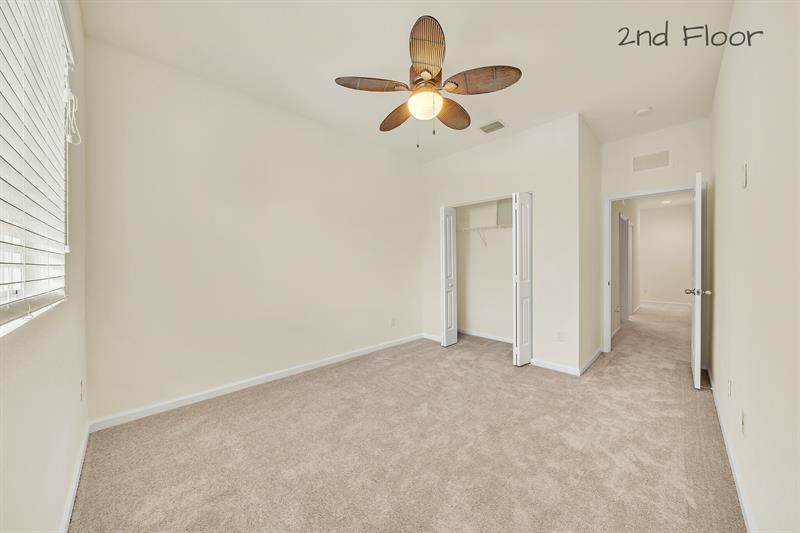 Image 42 of 53 For 374 1st Dr  374