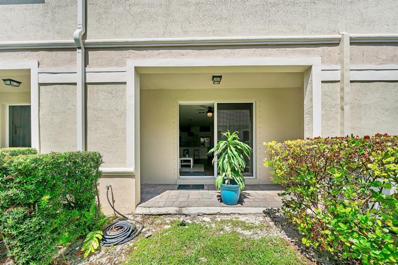 Image 46 of 53 For 374 1st Dr  374