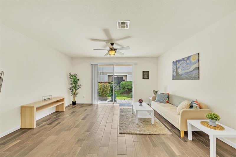 Image 6 of 53 For 374 1st Dr  374