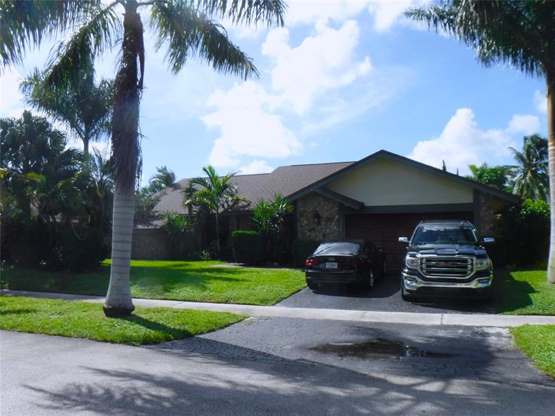 Details for 7390 49th St, Lauderhill, FL 33319