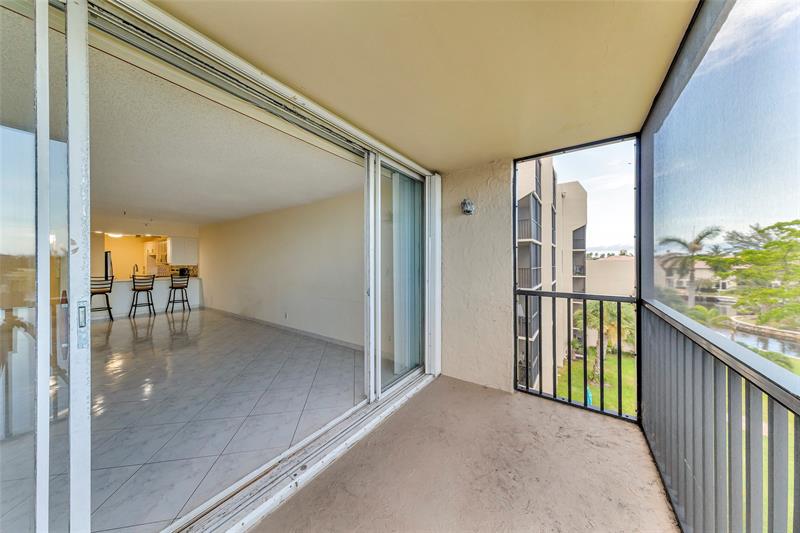Image 7 of 42 For 7 Royal Palm Way  4080