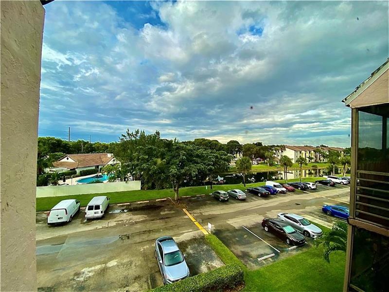 Details for 3700 Pine Island Rd  404, Sunrise, FL 33351