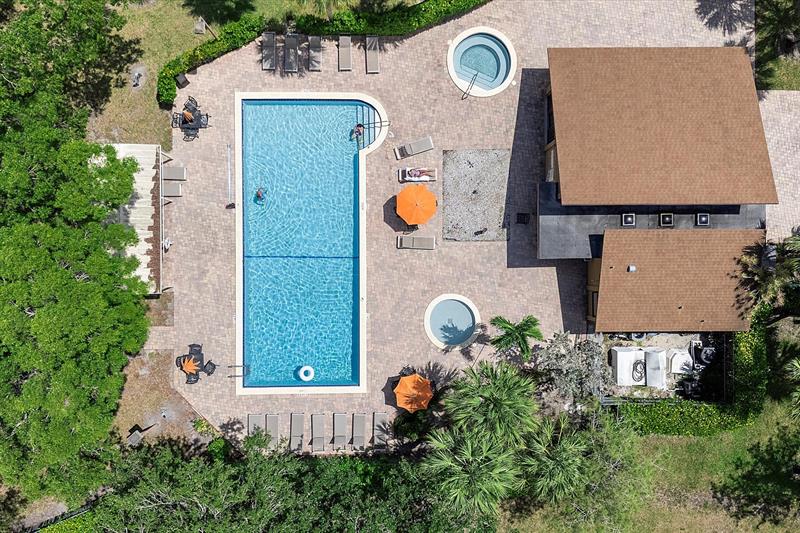 Image 18 of 21 For 7547 79th Ave  111