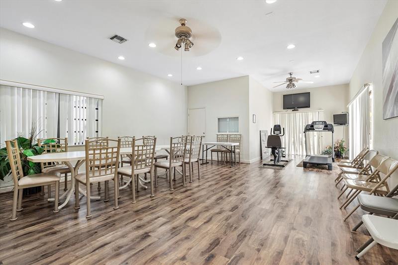 Image 21 of 21 For 7547 79th Ave  111