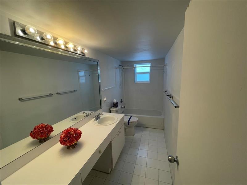 Image 12 of 25 For 7440 Miami Lakes Dr  F212