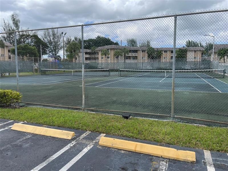 Image 19 of 25 For 7440 Miami Lakes Dr  F212