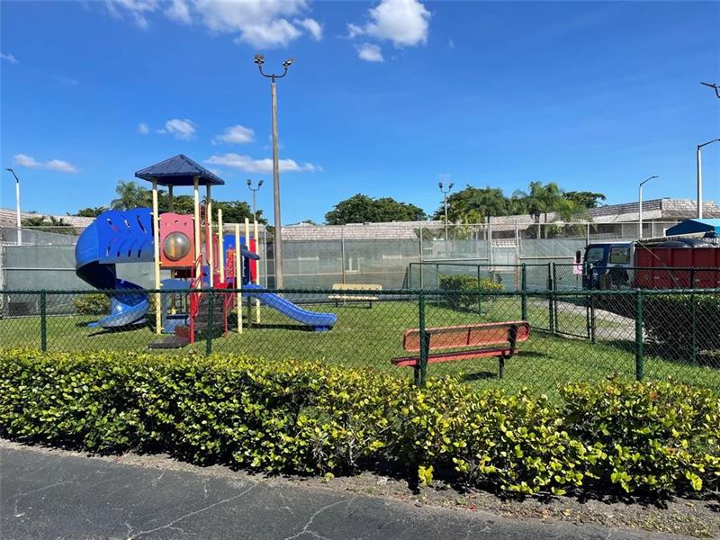 Image 20 of 25 For 7440 Miami Lakes Dr  F212