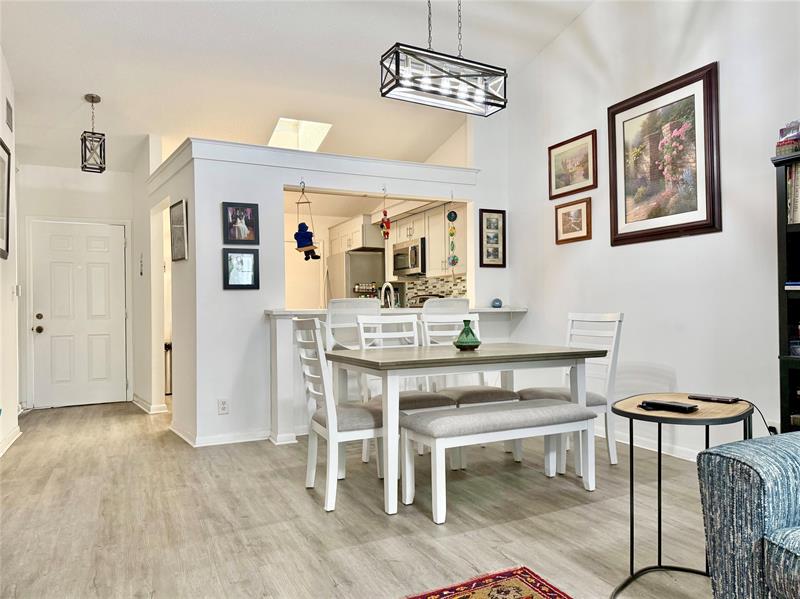 Image 17 of 48 For 10952 Roebelini Palm Ct  B