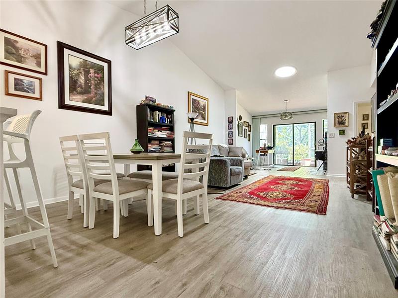 Image 19 of 48 For 10952 Roebelini Palm Ct  B