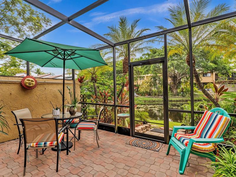 Image 16 of 28 For 701 Coco Plum Cir  8