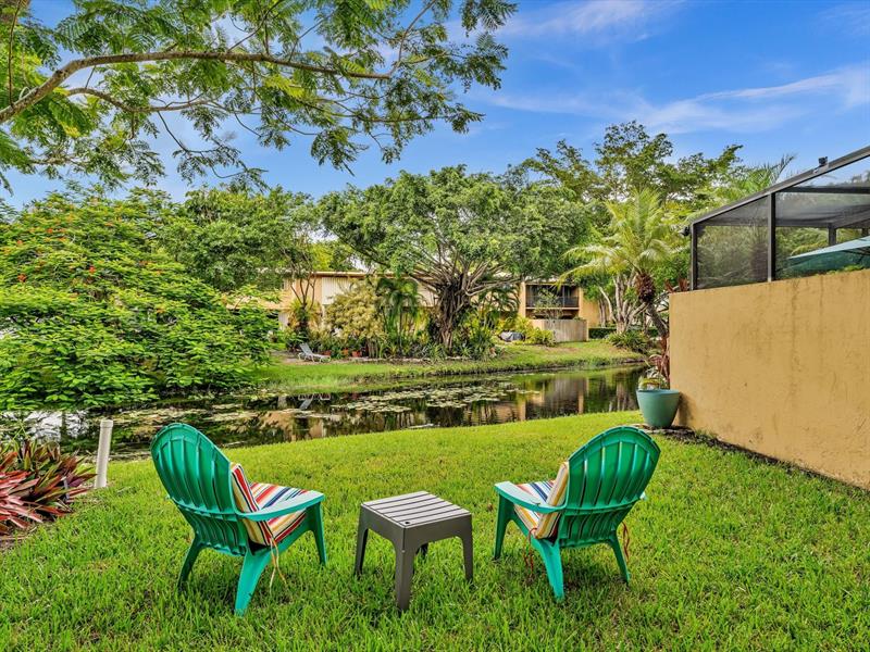 Image 18 of 28 For 701 Coco Plum Cir  8