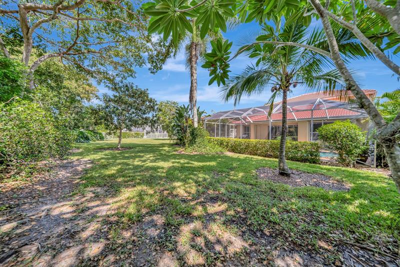 Image 26 of 54 For 16412 Diamond Pl