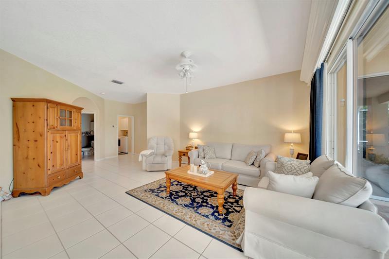 Image 47 of 54 For 16412 Diamond Pl