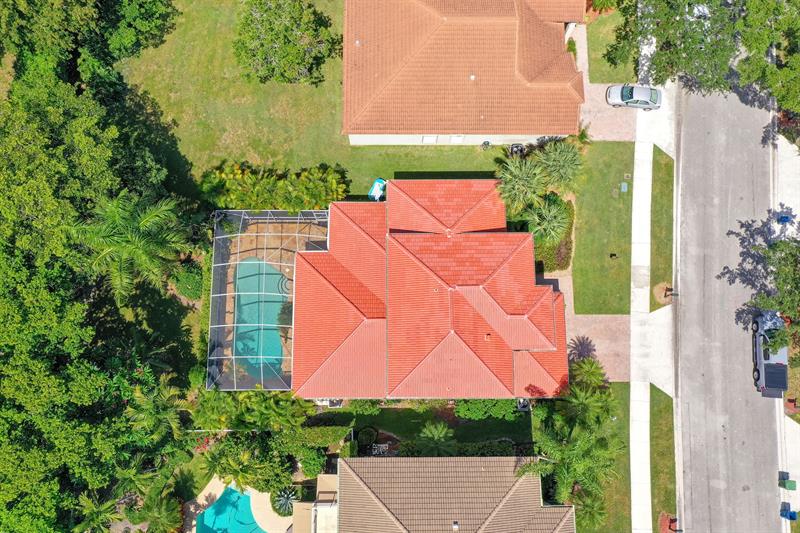 Image 49 of 54 For 16412 Diamond Pl