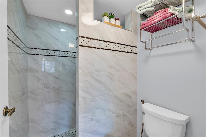 Image 19 of 37 For Address Not Provided