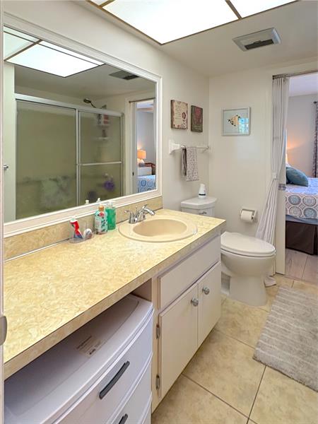 Image 12 of 25 For 2800 Golf Blvd  228