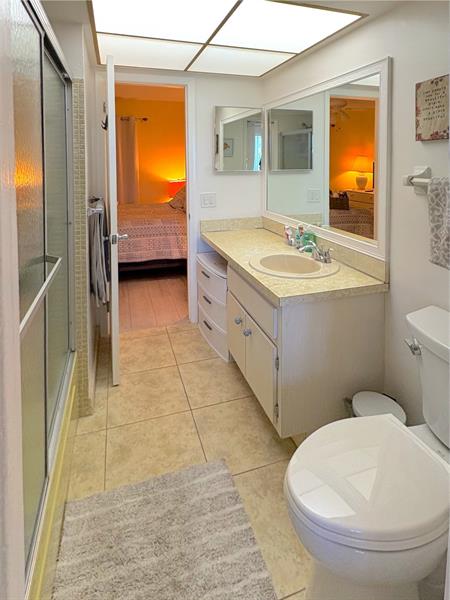Image 13 of 25 For 2800 Golf Blvd  228