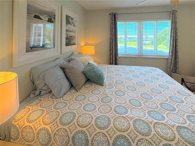 Image 15 of 25 For 2800 Golf Blvd  228