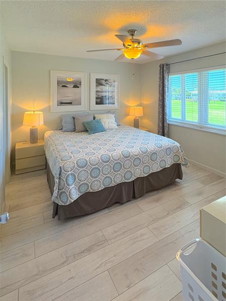 Image 16 of 25 For 2800 Golf Blvd  228