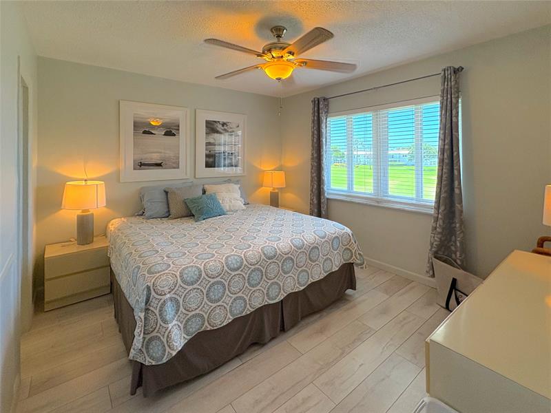 Image 17 of 25 For 2800 Golf Blvd  228