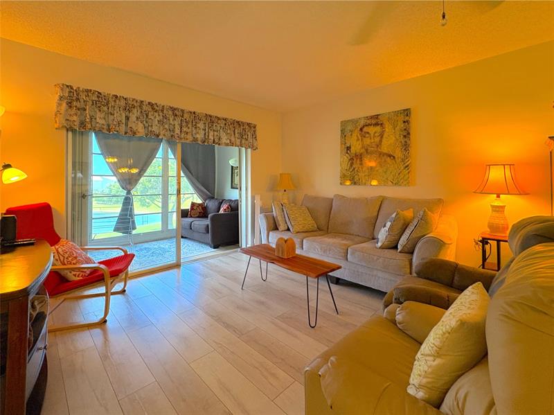 Image 5 of 25 For 2800 Golf Blvd  228