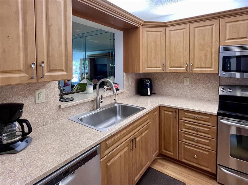 Image 5 of 19 For 5710 Princess Palm Ct  A